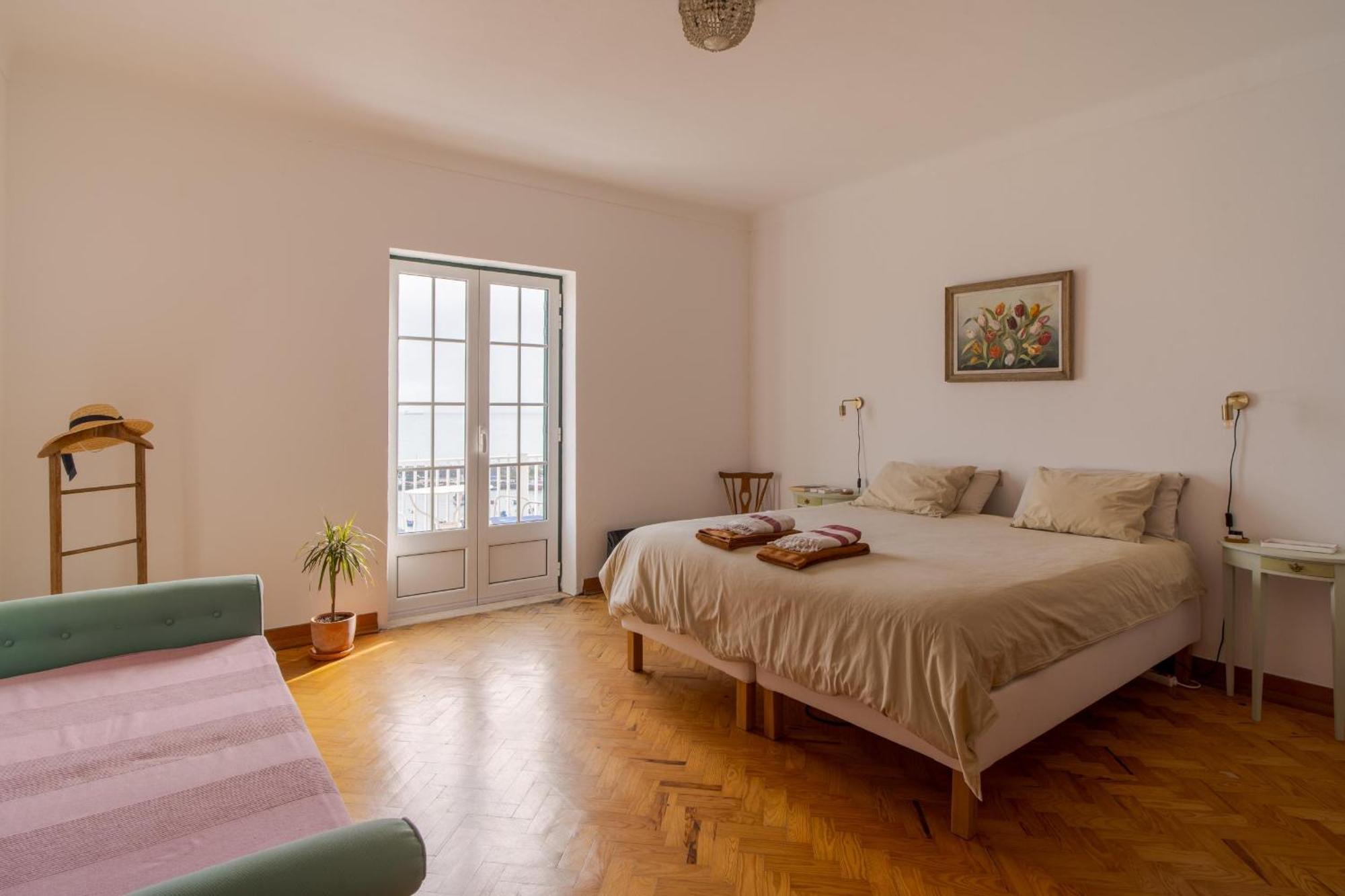 Manas Coliving Apartment Sines Ngoại thất bức ảnh