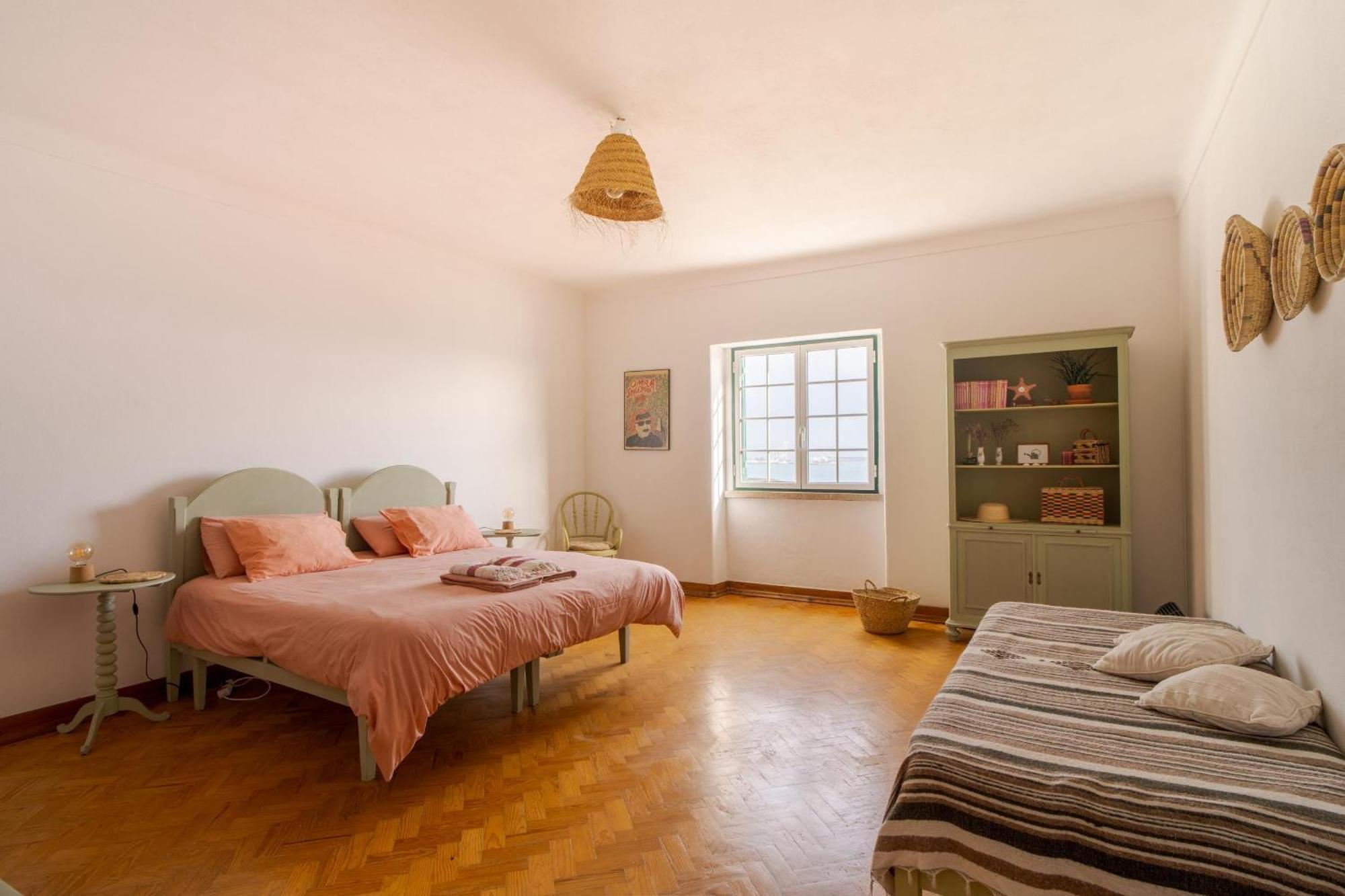 Manas Coliving Apartment Sines Ngoại thất bức ảnh